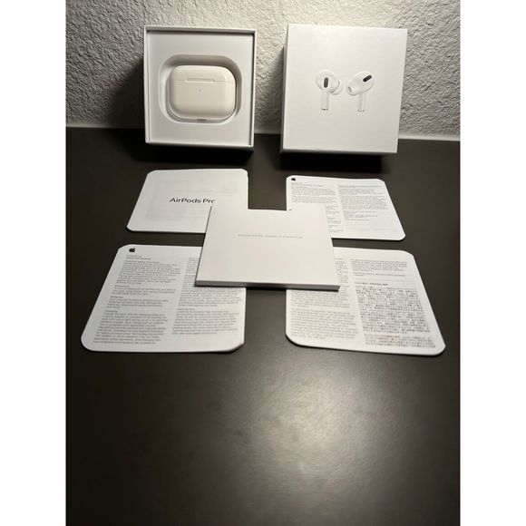 AirPods Pro - Picture 6 of 10